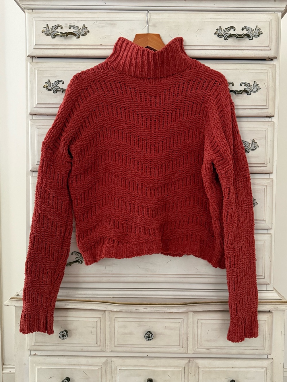 Vici Rust Herringbone Sweater